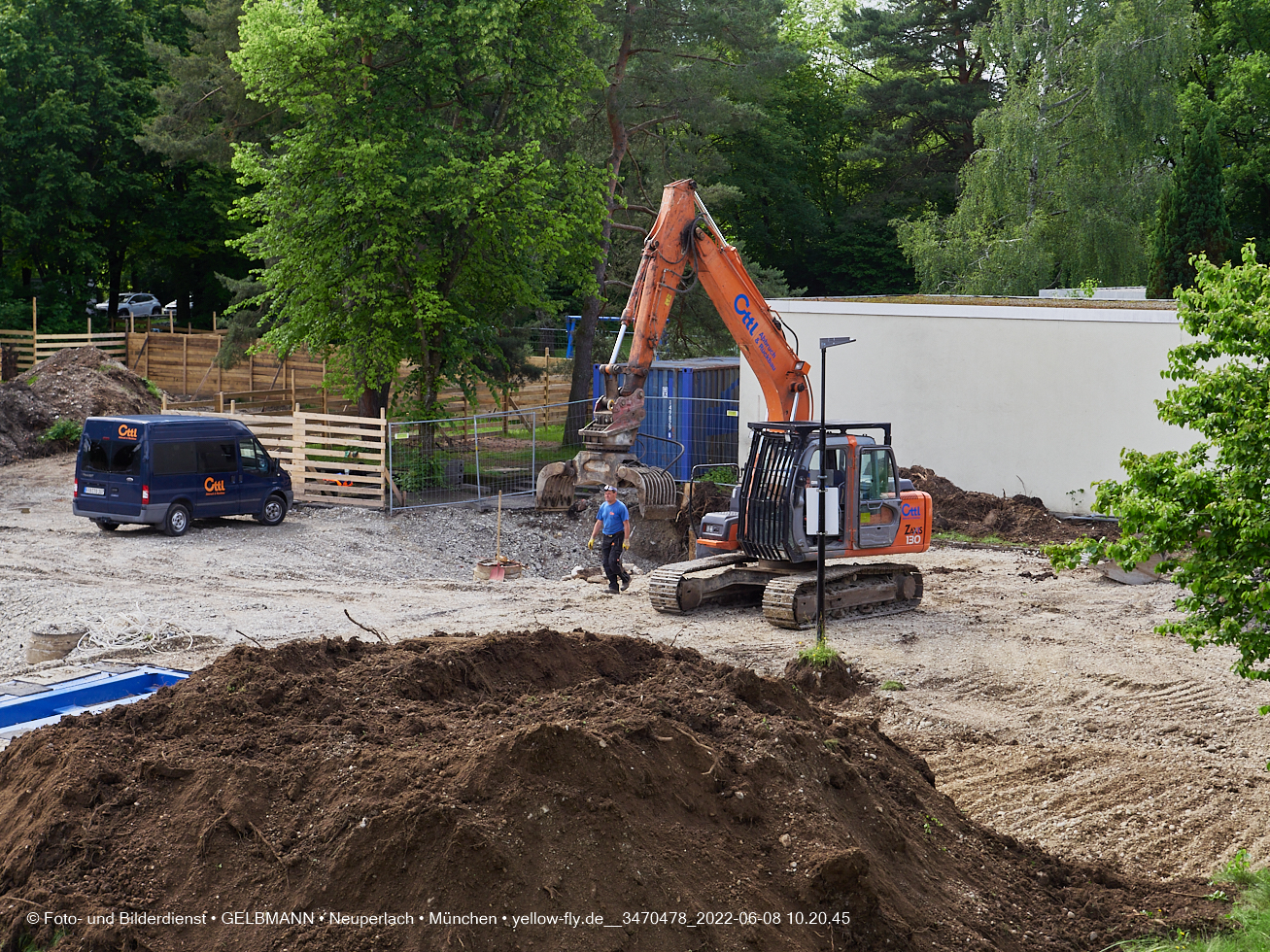 08.06.2022 - Baustelle zur Mütterberatung und Haus für Kinder